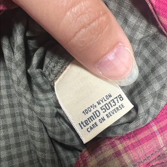 L.L.Bean plaid button down shirt size small regular fit - Picture 5 of 5